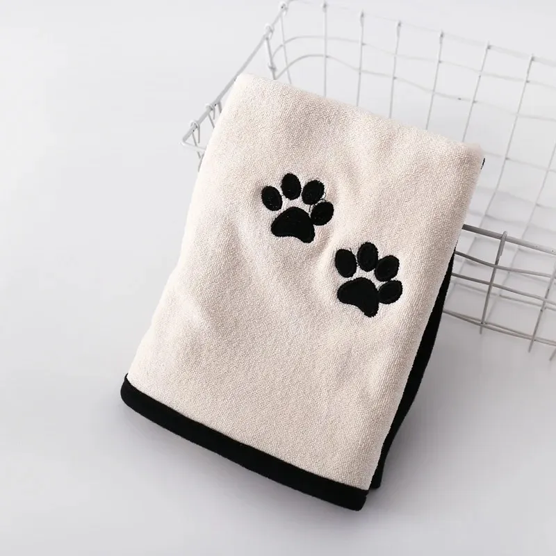 Nouveau 2024 Nouvelles serviettes absorbantes pour chiens chats serviette de bain de mode nano fibre serviette de bain à séchage rapide Car essuyage en tissu