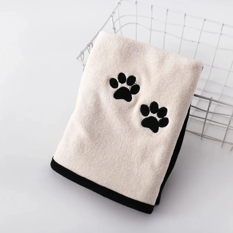 Nieuwe absorberende handdoeken voor honden katten mode badhanddoek nanovezel sneldrogende badhanddoek auto veegdoek dierbenodigdheden