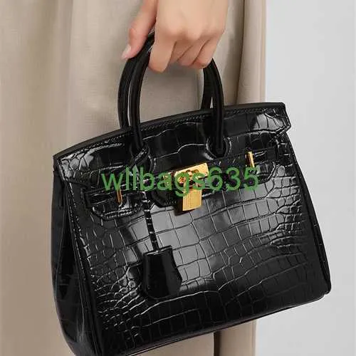 BK Crocodile Sacs de luxe de luxe Crocodile Match Crocodile Sac Platinum Sac en cuir authentique 2024 Nouveau European and American Fashion Co Have Logo Hbro