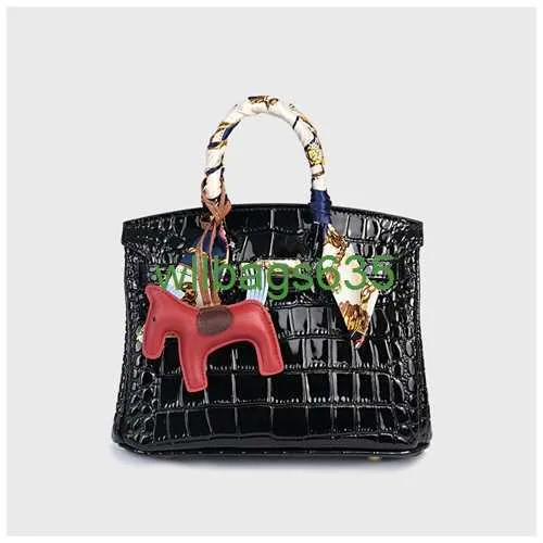 BK Crocodile Bags Trusted Luxury Handbag Custom Made of First Layer Leather and Lacquer Leather New Alligator Pattern Platinum Bag Bright Sid Have Logo HBCP