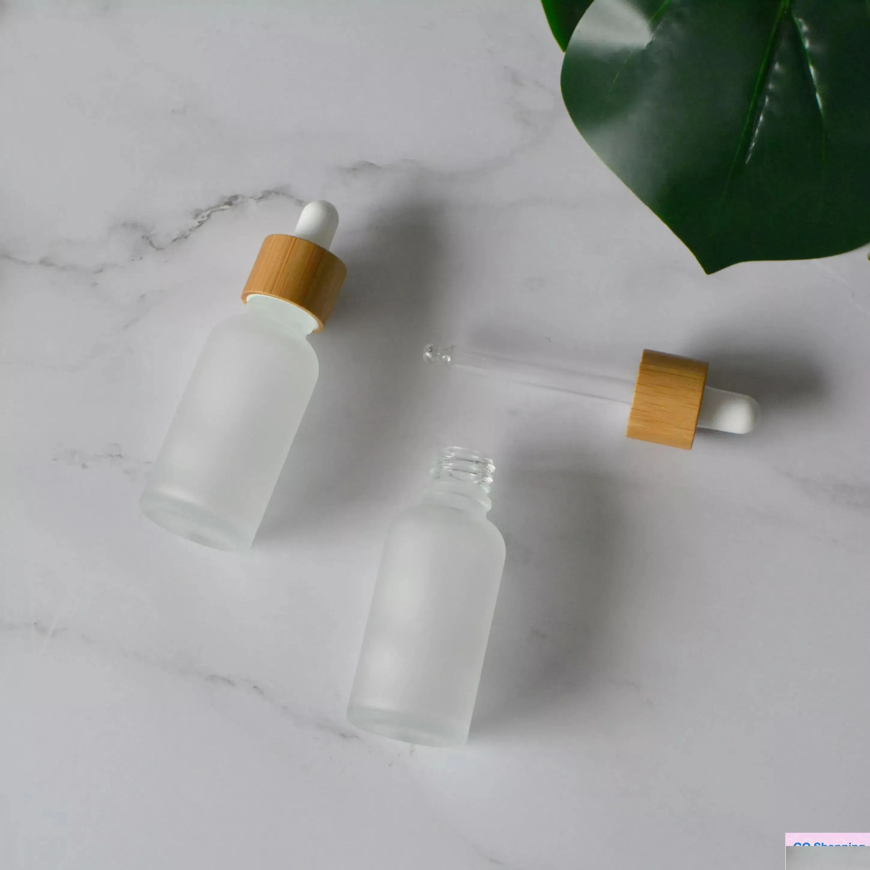 Butelki do pakowania Hurtowe klasyczne opakowanie kosmetyczne Zasilanie pojemnika 30 ml naturalny bambus drewniana butelka z lukrem szklana z woo dhjis