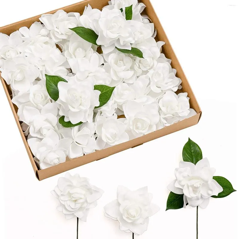 Fleurs décoratives D-Seven artificielles 25pcs gardénias blancs avec tige pour bouquets de mariage pièce maîtresse de table décor de gâteau de douche nuptiale
