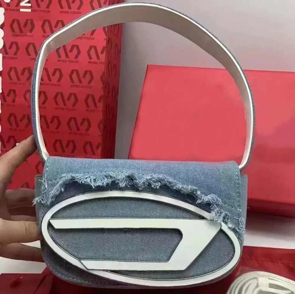 Tasarımcı Çanta Omuz Dis Crossbody İtalya Tote Yeni Moda Kadın Deri En Kaliteli Kayış Pochette Yüksek Kalite