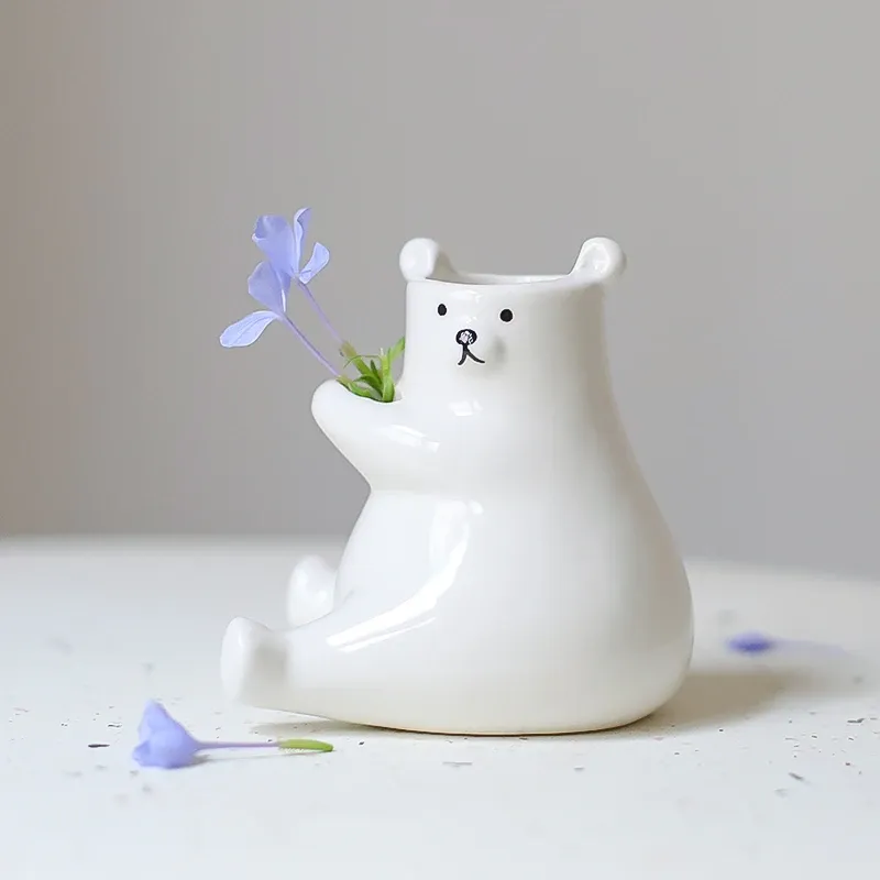Vasi I più venduti Nuovi vasi creativi per vasi di fiori con orso a forma di cuore per la decorazione domestica Fioriera in ceramica Regalo di vasi per animali adorabili
