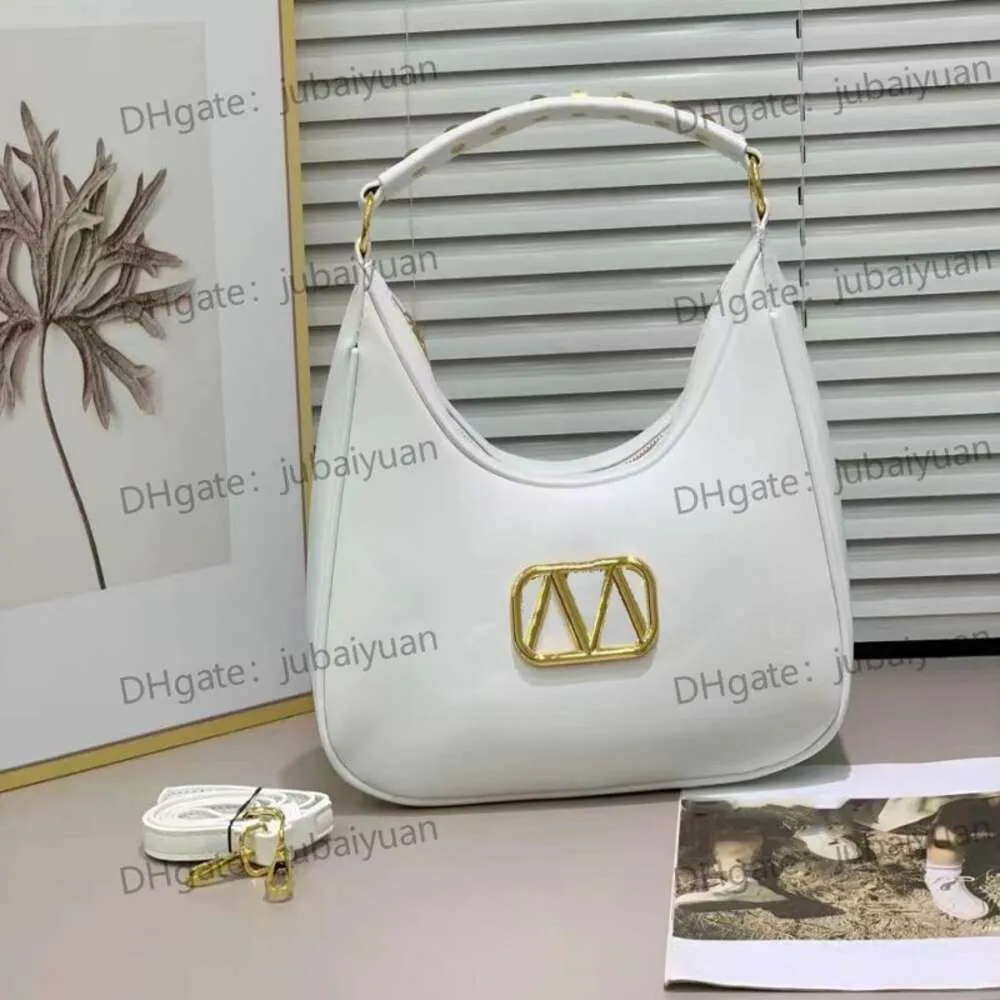 DHgate Designer Leather Shoulder Bag with Crescent Teeth Minimalist Handbag for Men and Women Versatile Fashion Letter Underarm Brand Multiple Styles Bags Luggage Accessories