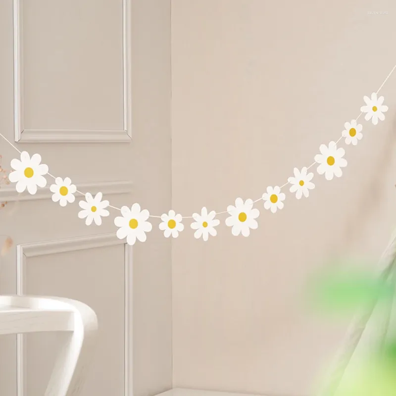 Party Decoration Chrysanthemum Flag Banners Decorated Flowers Paper Jam Creative Cute Small White Daisies Outdoor