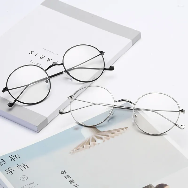 Sonnenbrille aus Metall mit stilvollem Rahmen und Anti-Blaulicht-Linse, geeignet für verschiedene Anlässe