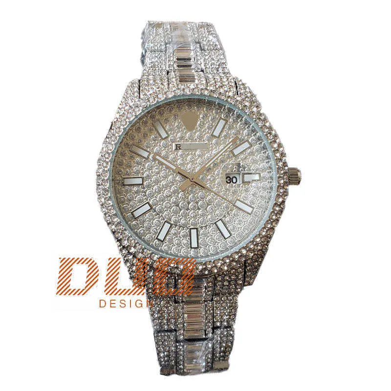 Pass Diamond Test Luksusowy zegarek biżuterii 42 mm moissanite zegarek pełny diament mrożony na zewnątrz designerski klasyczny zegarek hip -hop Sapphire Mirror Wysokiej jakości oryginał z pudełkiem