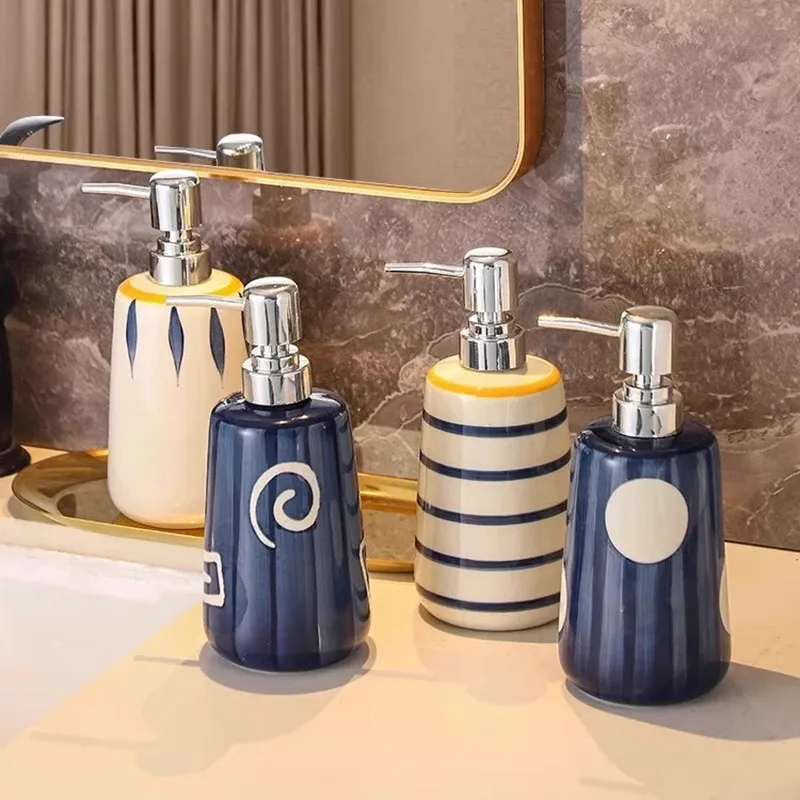 Dispenser Toilette in stile giapponese Bottiglia di lozione in ceramica Hotel Bagno Sapone per il corpo Sapone per le mani Bottiglia di sapone Pressa per la casa Dispenser per shampoo Nuovo