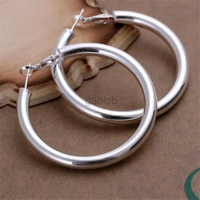 Hoop Huggie 925 E149 Wedding Women Wholesale Beautiful 5mm Round Hook Gold Silver Earrings High Quality Fashion Classic Jewelry 24326