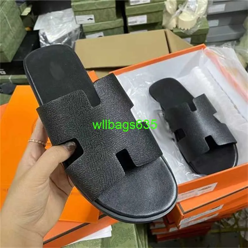 Sandalias para hombres Lzmir zapatillas de cuero Suminsole de verano Obtén It High Versión Y Versión 2024 Summer Slippers Nuevas transmisiones transversales de fondo para hombre para tener logotipo HBCI