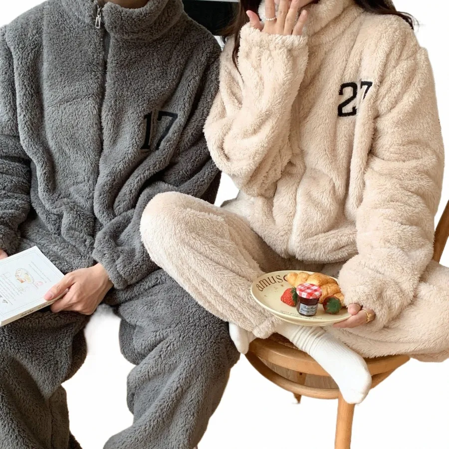 inverno caldo addensare corallo del panno morbido coppia indumenti da notte per gli uomini di sonno allentato morbido pigiama stile coreano donne Carto pigiama Set D5HZ #