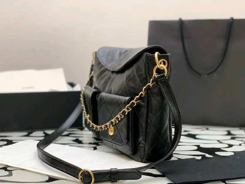 10A Sac à bandoulière de qualité miroir Sac à rabat classique vintage pour femme Sacs à chaîne Sac à main hobo Sac à main fourre-tout pochette portefeuille en cuir verni coco noir