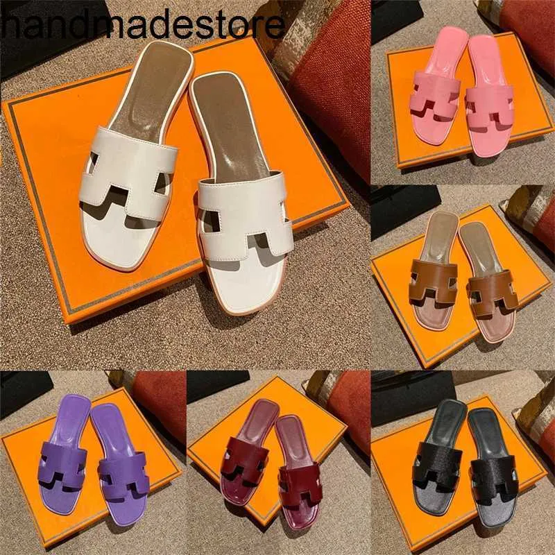 Family Slipper Orans Designer Beach Slippers Sandals Slides for Women Ladies Summer Casual Fashion Classic Flat Leather Solid Home Shoes