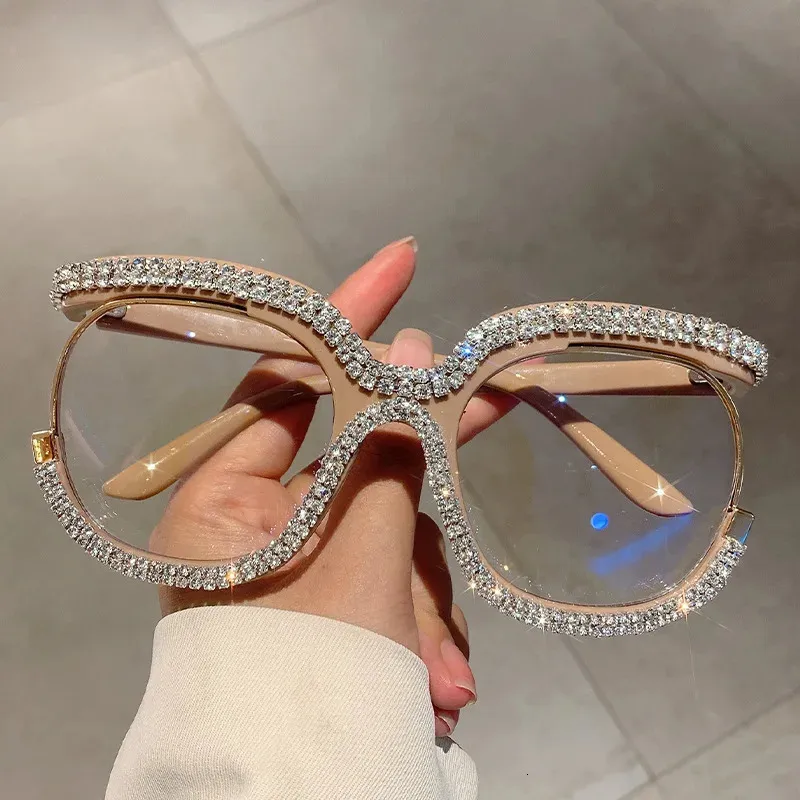 Retro Fashion Extra Large Owl Diamond Optical Glasses Frame Womens Fashion Glasses Luxury Brand Designer Retro Glasses 240326