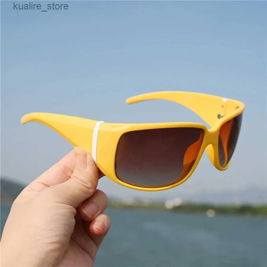 Lunettes de soleil Vazrobe Lunettes de soleil jaunes femmes verres de soleil polarisés pour les lunettes de mode femelles Petit visage