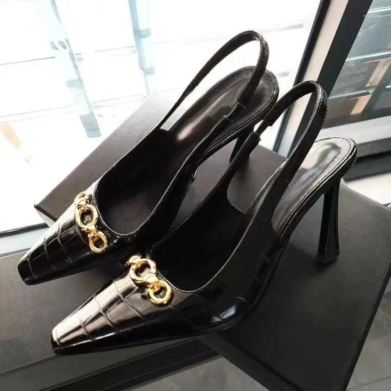 Sapatos de vestido 2024 sandálias de verão stiletto preto mulheres tamanho grande boca rasa grandes meninas conforto salto alto outono mules