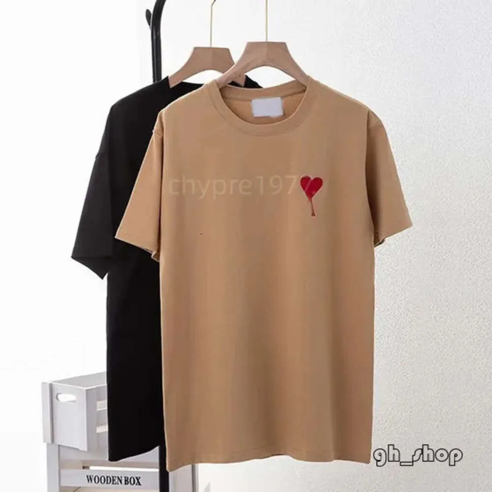 2024 Amis Designer T-shirt Paris Polo Uomo Donna Estate Love Letter T-shirt Moda ricamo Coppia manica corta High Street allentato girocollo Tee 2716