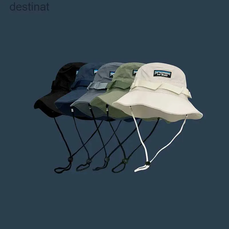 Chapeaux à bord large chapeau seau de seau japonais pêcheur brodé chapeau de pêche en plein air camping bassin bassin couple modèle chapeau de pêche au chapeau de pêche C24326