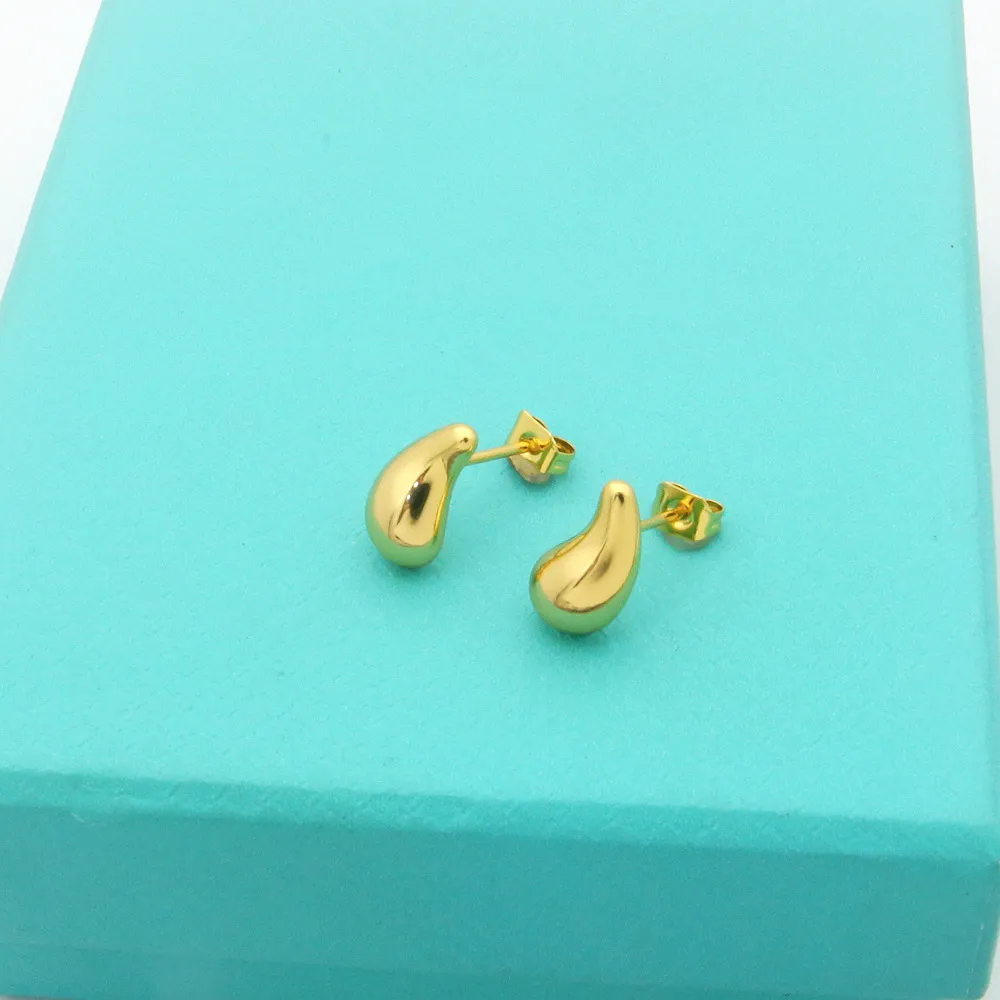 Roestvrijstalen driekleurige T-letter glanzende waterdruppel oorbellen Europese en Amerikaanse minimalistische stijl veelzijdige ossenhoorn oorbellen Femme Pendientes Accessoires