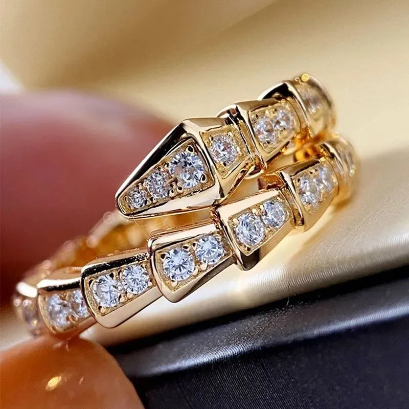 En kaliteli 18K Gold Love Nail Ring Moda Yılan Elmas Çift Yüzük Erkekler İçin Klasik Marka Tasarımcı Yüzük Paslanmaz Çelik Takı Hediye