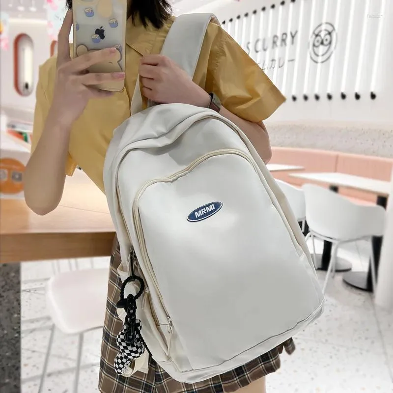 Miłośnicy mody plecak plecak dla nastolatków dla dziewcząt Bookbag Men College Shoolbag Laptop Women Nylon Mochila