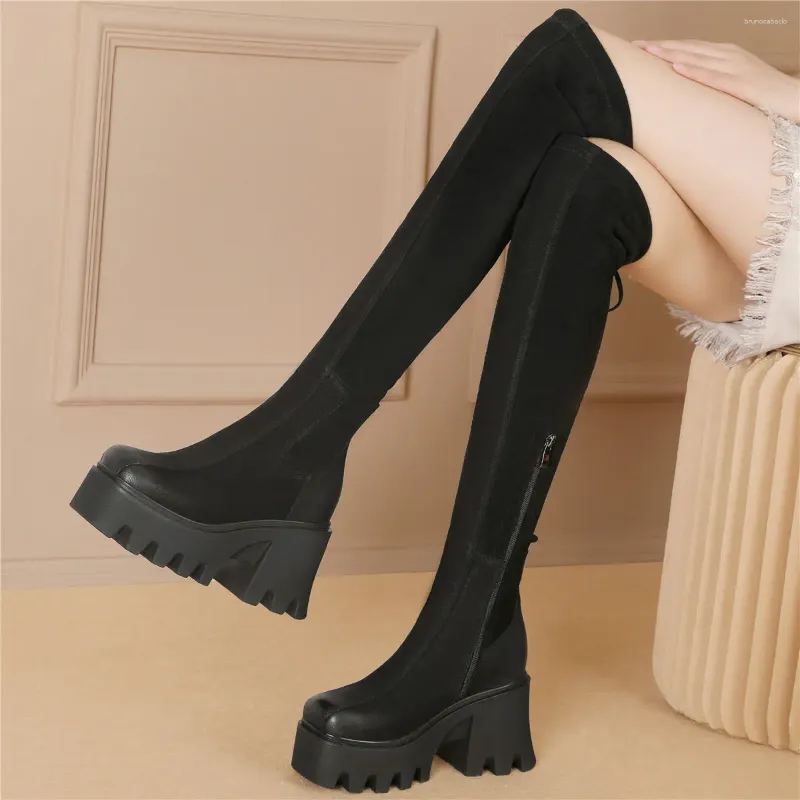 Buty zimowe ciepłe buty Platforma Kobiety oryginalne skórzane uda wysoko nad obcasami kolan grube jedyne pompki imprezowe