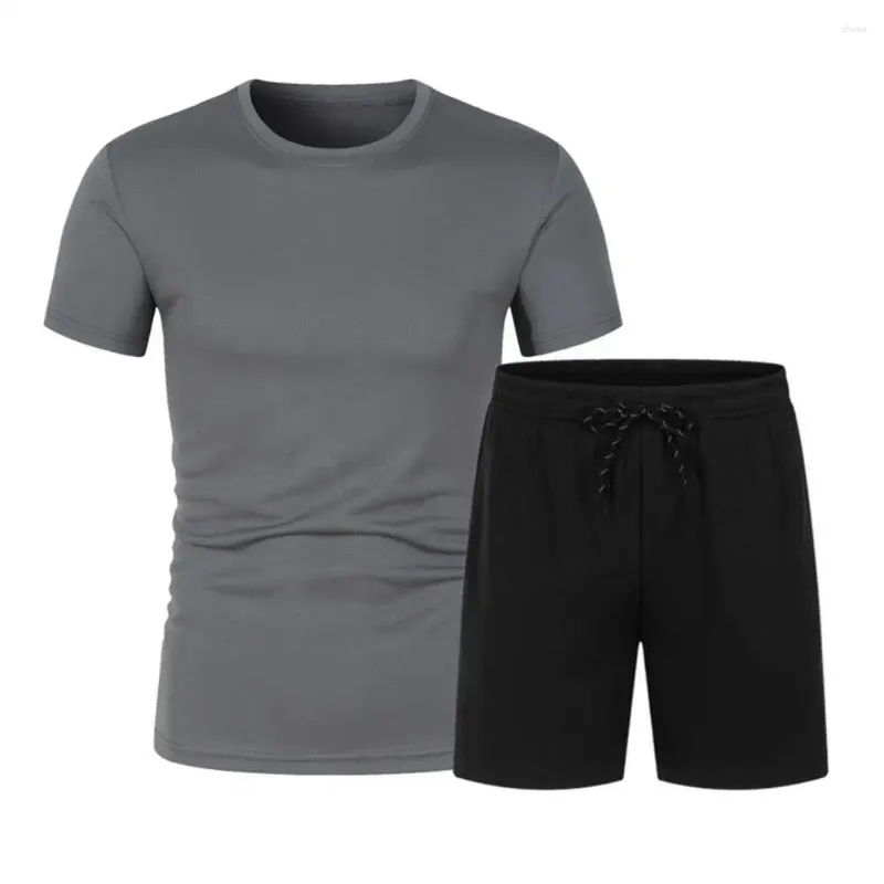 Erkek Trailsits Sıradan Spor Tasarım Kıyafet Yaz Seti O yakalı Kısa Kollu Tişört Elastik Drawstring Bel Şortu