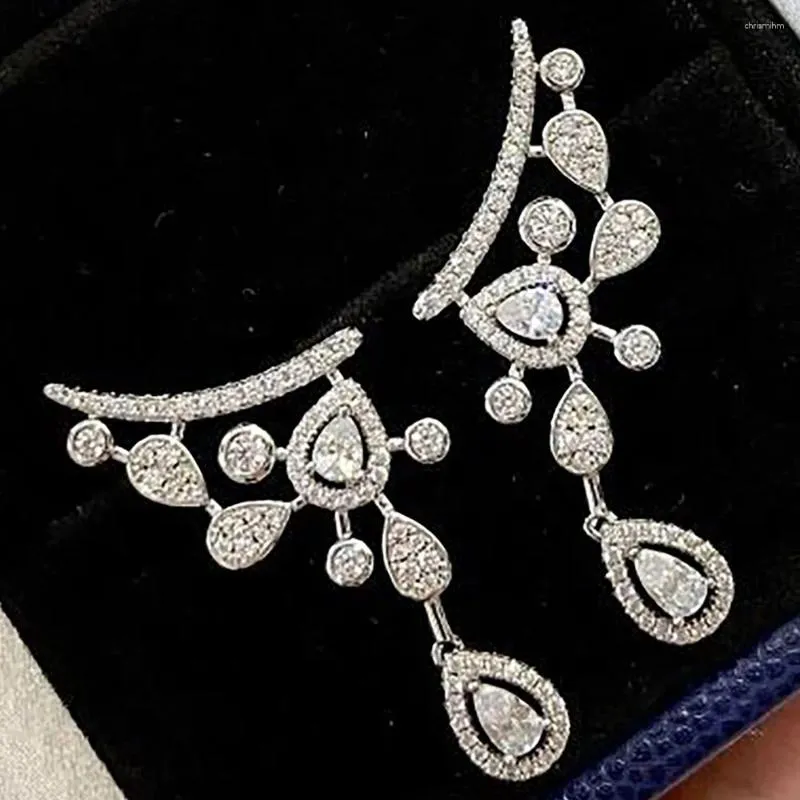 Boucles d'oreilles pendantes personnalisées en or blanc massif 18K, goutte d'eau pour femmes, fleur d'eau, fête d'anniversaire, fiançailles, diamant Moissanite