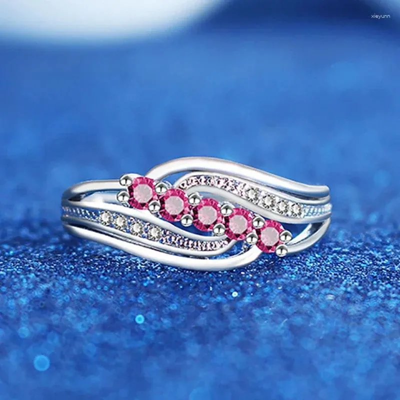 Clusterringen Est verse rode toon kruis zilveren ring voor vrouwen bruiloft trendy sieraden met 925 stempel oogverblindende CZ steen grote anillos