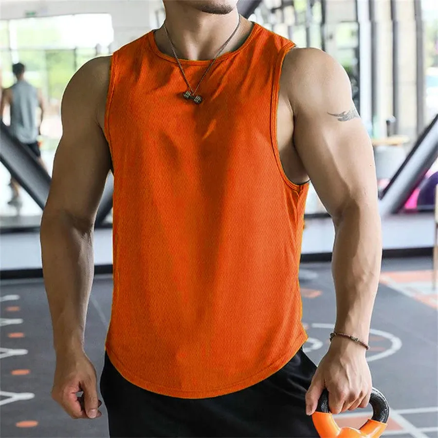 Men Tank Tops Sleeveless Shirt Polyester Mesh Material Quick Dry Breathable Workout Fitness Basketball Top Tee 240326