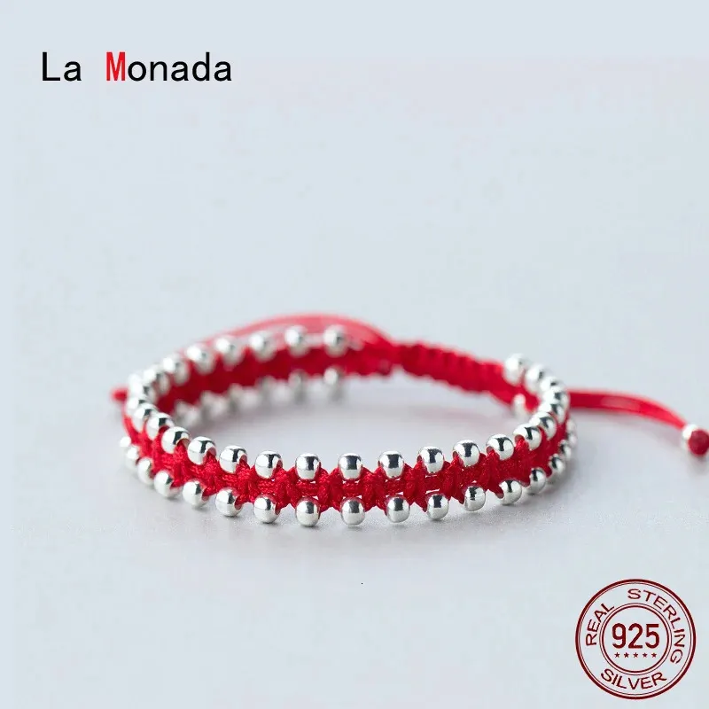 Bracelet de filetage rouge à la main 925 Bracelet en argent sterling à la main 925 Bracelet en argent en argent rouge pour femmes Silver 925 Perle 240313