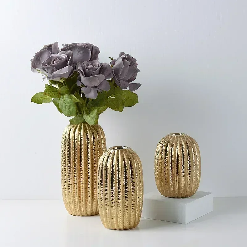Vazen Moderne minimalistische keramische vaas decoratie creatieve gouden bloemenvaas thuis woonkamer zachte decoratie bloemdroger