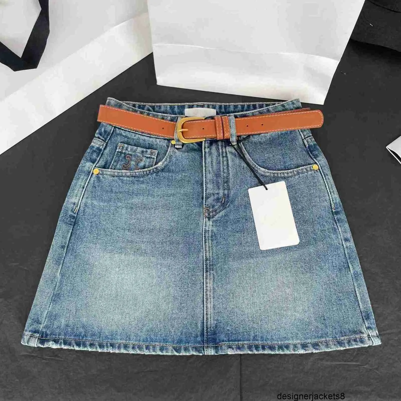 Designer-Jeans-Kurzrock in A-Linie mit Gürtel für Damen im Sommer, schmal geschnitten, hoch tailliert, Gesäßrock SS7Y