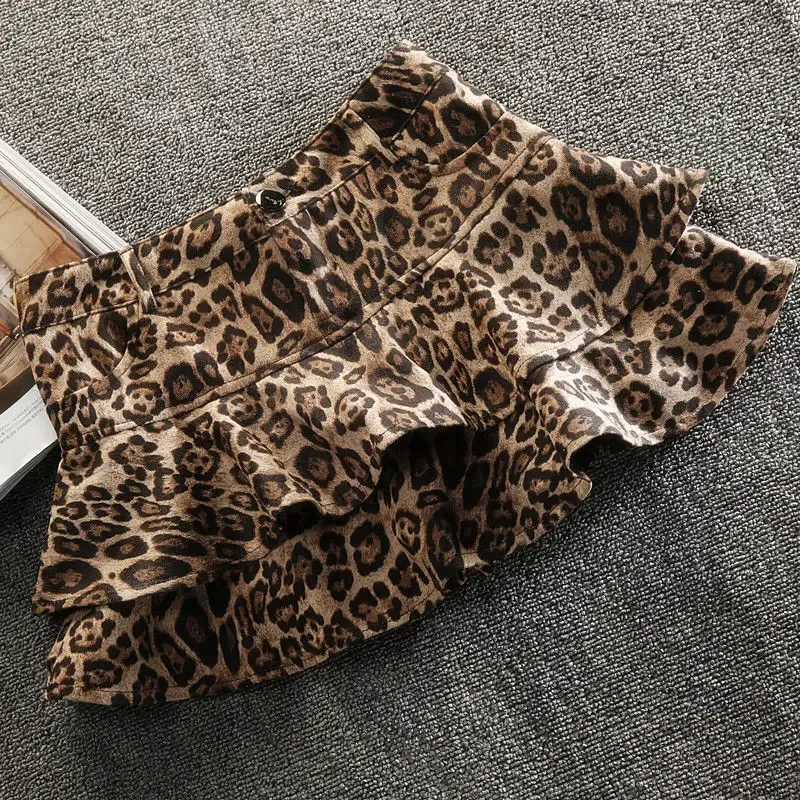 Falda con estampado de leopardo, culottes para mujer, falda tutú de estilo coreano, nueva moda de primavera, falda corta ajustada a la cadera de cintura alta, novedad de 2024