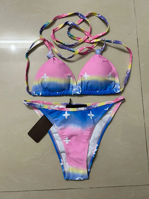 Klassisk bikini set designer badkläder kvinnor badkläder med brev baddräkter bikini set mode sommarlovet strand stil vind bikini storlek s-xl #ll2020