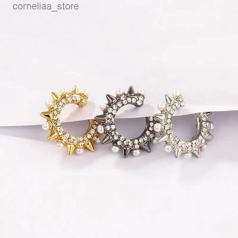 Ear Cuff Ear Cuff À la mode perle rivet clip boucles d'oreilles femmes boucles d'oreilles or en forme de C empilable CZ boucles d'oreilles manchettes sans perforations fête punk bijoux cadeaux Y240