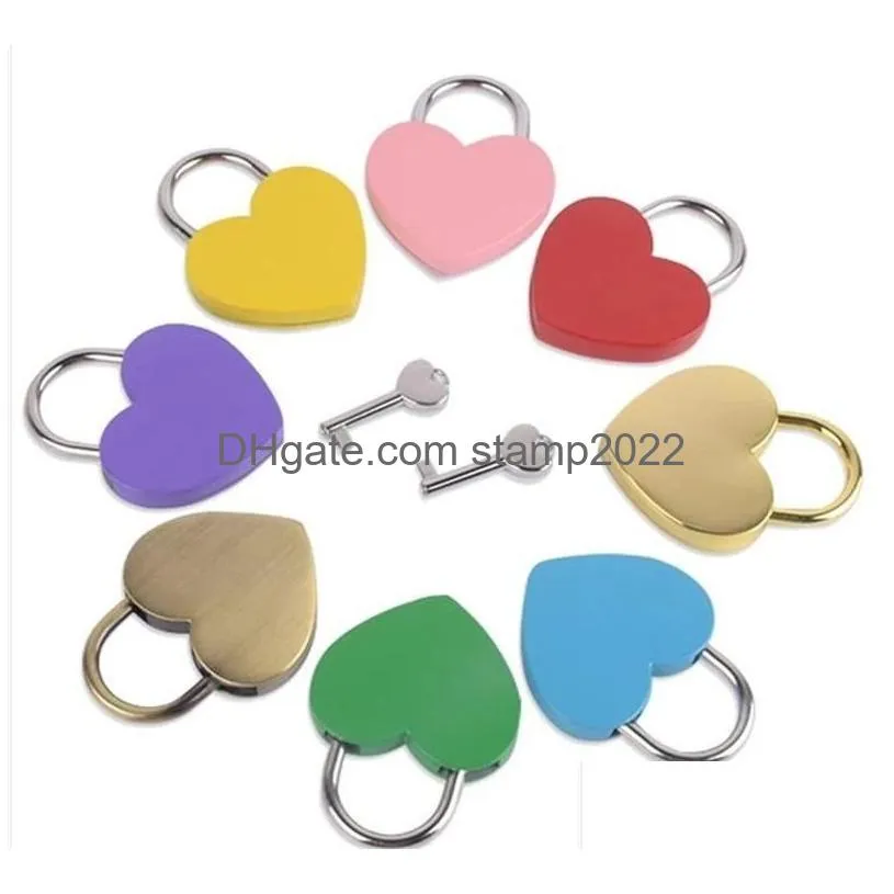 Door Locks Creative Alloy Heart Shape Keys Padlock Mini Archaize Concentric Vintage Old Antique With Home Garden Building Drop Deliv Dh8Bv