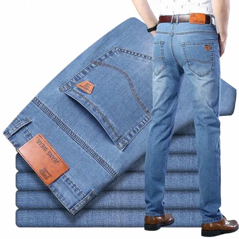 2023 Frühling / Sommer Klassische Tasche Männer Fit Gerade dünne Jeans Cott elastische mittlere Taille Busin Lässige leichte Hosen M35O #