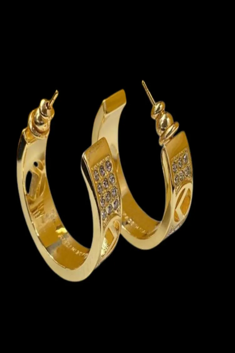 Pendientes de tuerca Pendientes de círculo grande de oro plateado Diseñador para mujer Pendiente de letra Diseñadores de lujo Pendientes de aro F con diamante D2207699702