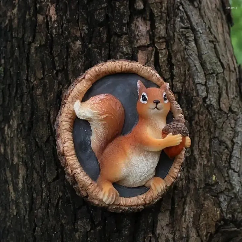 Gartendekorationen, niedliche Eichhörnchen-Baum-Wandhalterung, Statuen, handgefertigt, wetterfeste Ornamente, realistische Kunstharz-Kunsthandwerk, Mini-Skulptur