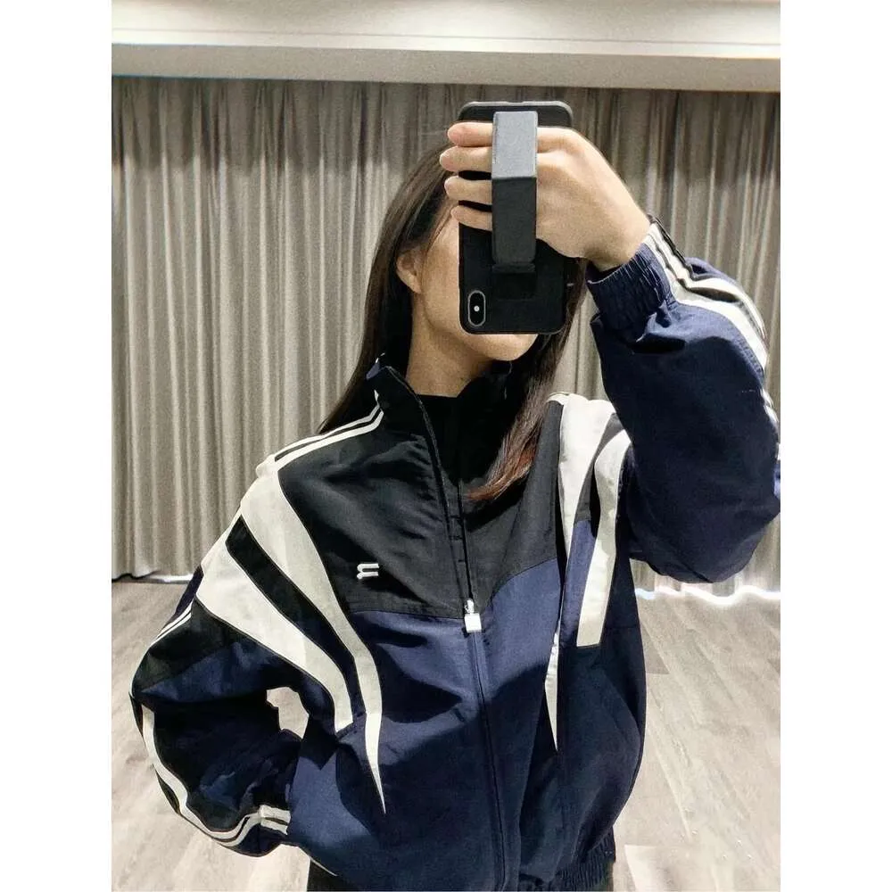 High Version B Family Embroidered Letter Leisure Set Men and Women, Sunscreen Assault Jacket, Sports Pants for Couples