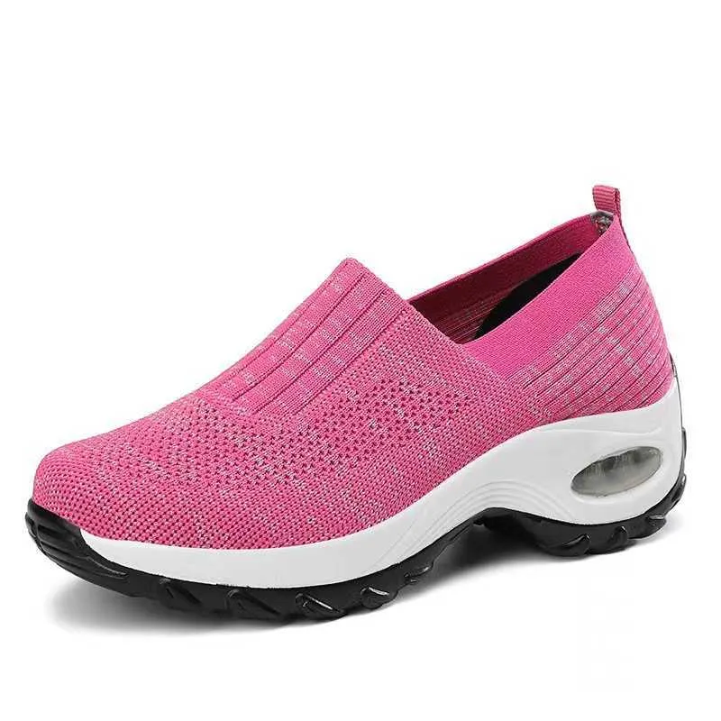 حذاء أمي جديد من المشي تغطية التنفس في منتصف العمر الشبكية الرياضية غير رسمية سميكة وحيدة الزيادة