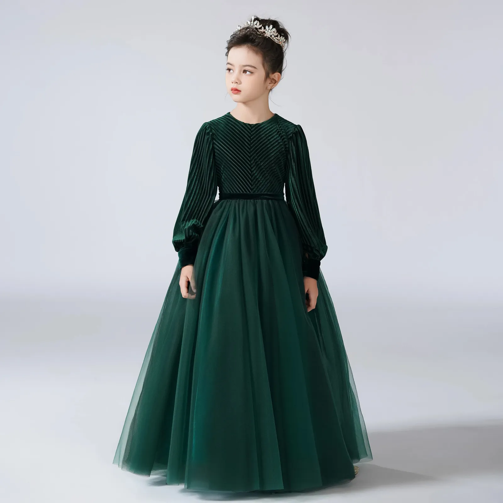 Dideyttawl Flower Girls Dress For Party Long Sleeves Formal Pageant Gown Vintage Velvet Sleeve ONeck Junior Bridesmaid 240318