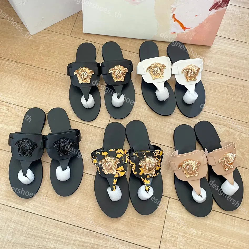 V Flip Flops Slippers Summer Pool Metal Metal Metal Santal Nasual Shoes Luxury Beach Loafer Gules Girl Flat Slide Womens Mens Sliders