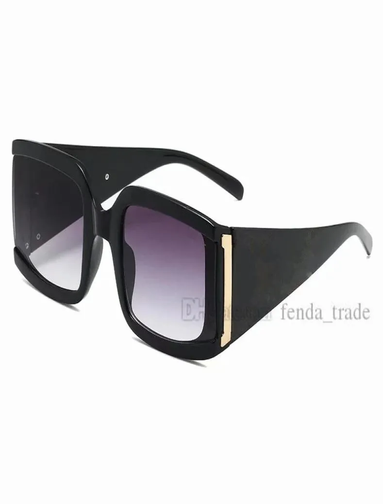 새로운 패션 대형 여성 선글라스 패션 디자이너 플라스틱 여성 큰 프레임 그라디언트 태양 안경 UV400 GAFAS DE SOL 10PCS FAS4716820