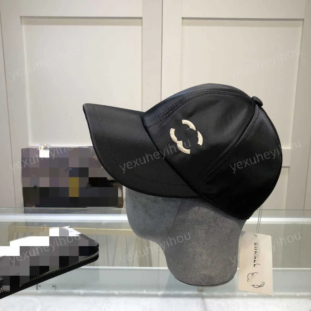 Neue Saisons Beliebte Chanells-Mütze für Damen und Herren Fischerhut Trendige Leinwand Vielseitige Paarhüte Modekappen mit Buchstabendruck Chanells-Kappen