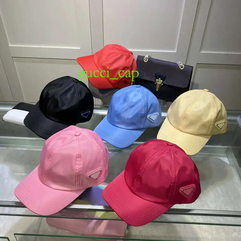 Caps designerka 2024 CAL CAPLE Dome Hats Klasyczne kapelusz List 6 Kolor dla mężczyzny Kobieta Najwyższa jakość