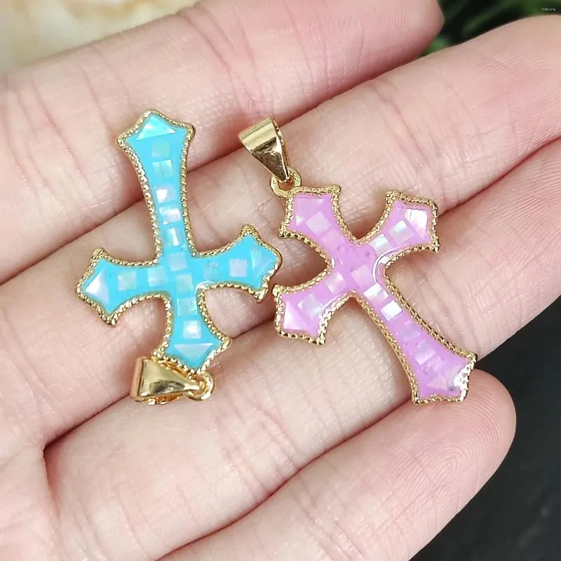 Pendant Necklaces 5pcs Colorful Green/Blue/Pink Cross Crucifix Charm Cute Charms For Christian Necklace Earring Finding DIY Jewelry