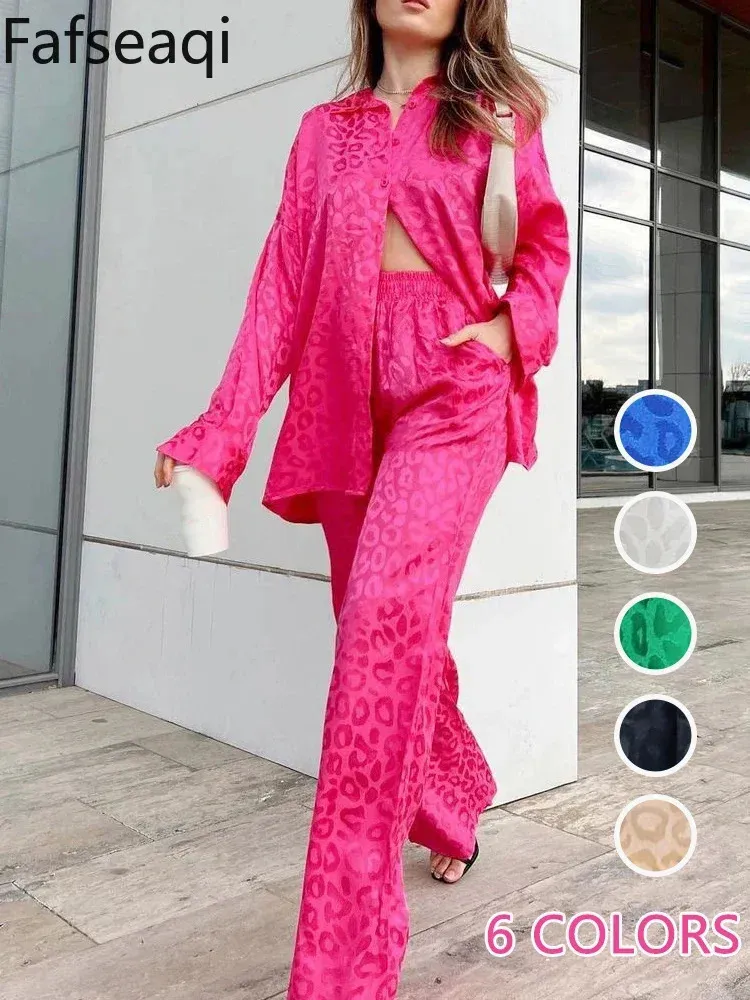 Green Satin Suits for Women Spring Leopard Print Buttons Shirts Elegant Twopiece Set Office Womens Shiny Trouser Suit 240327